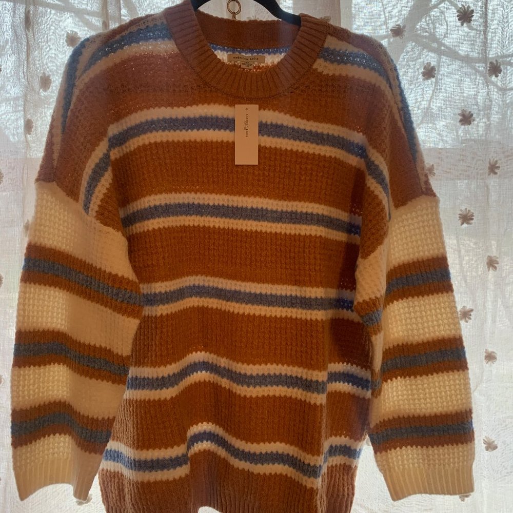 American Eagle Sweater